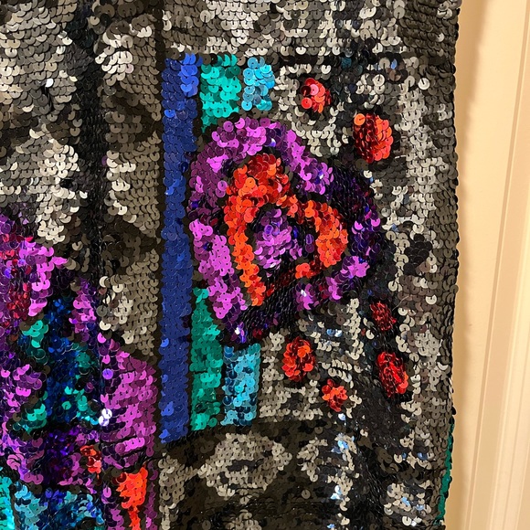 Gently Used Size 12 Sequined Formal Dress by Peak Evenings - Picture 4 of 6